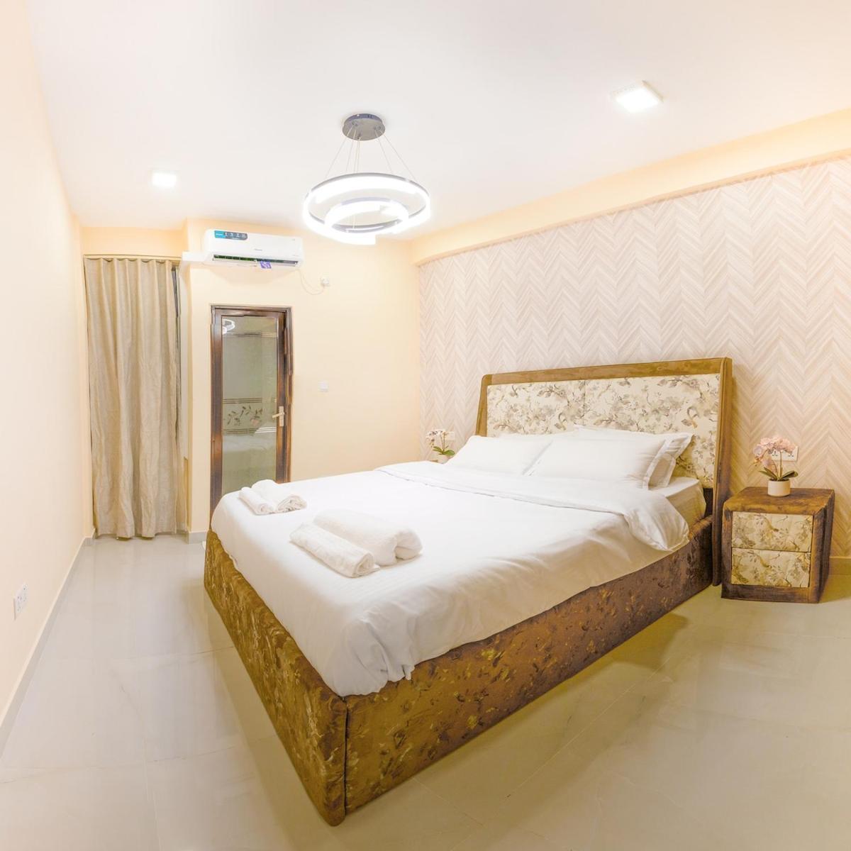 Appartement 2 Serviced *